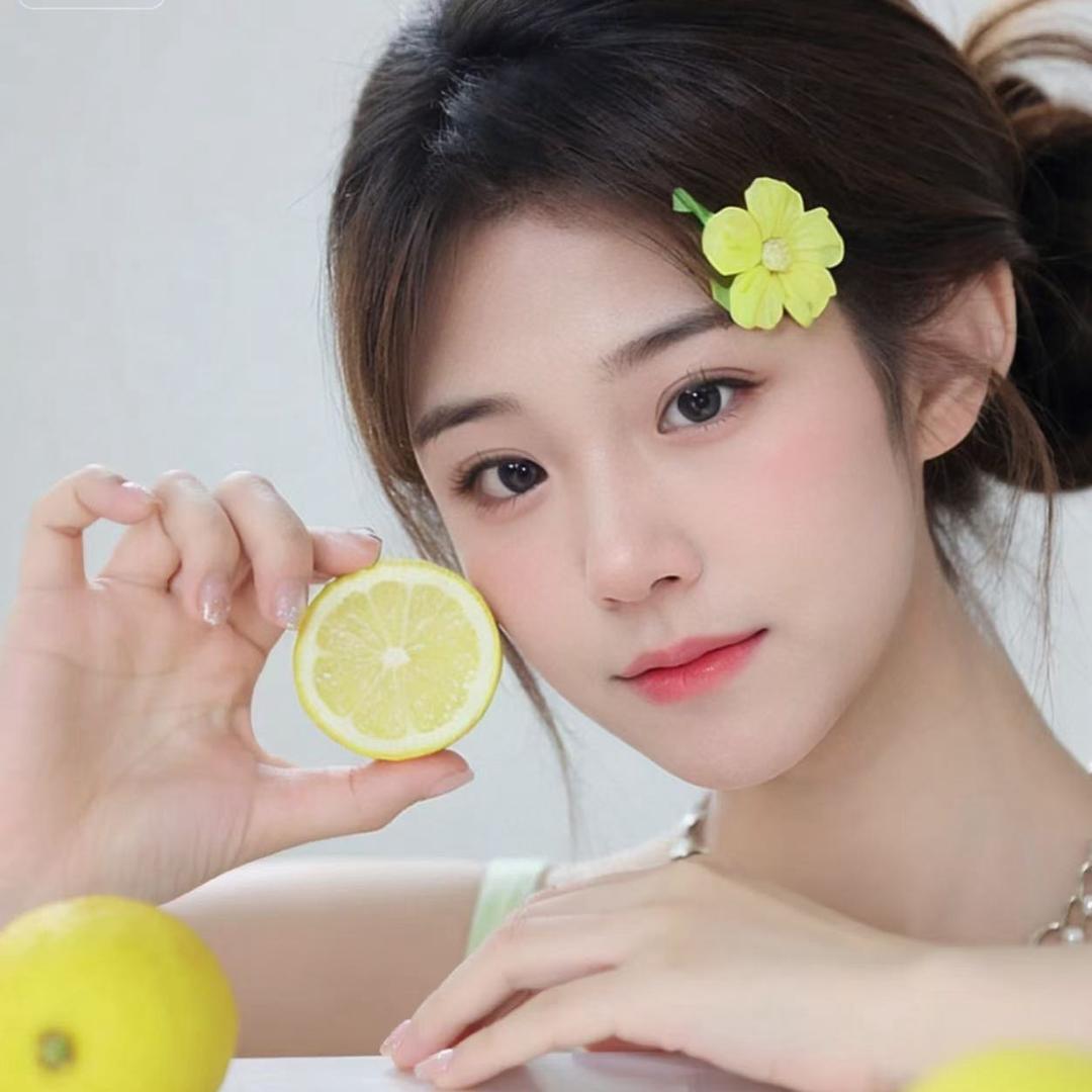 小泡芙: ✌︎