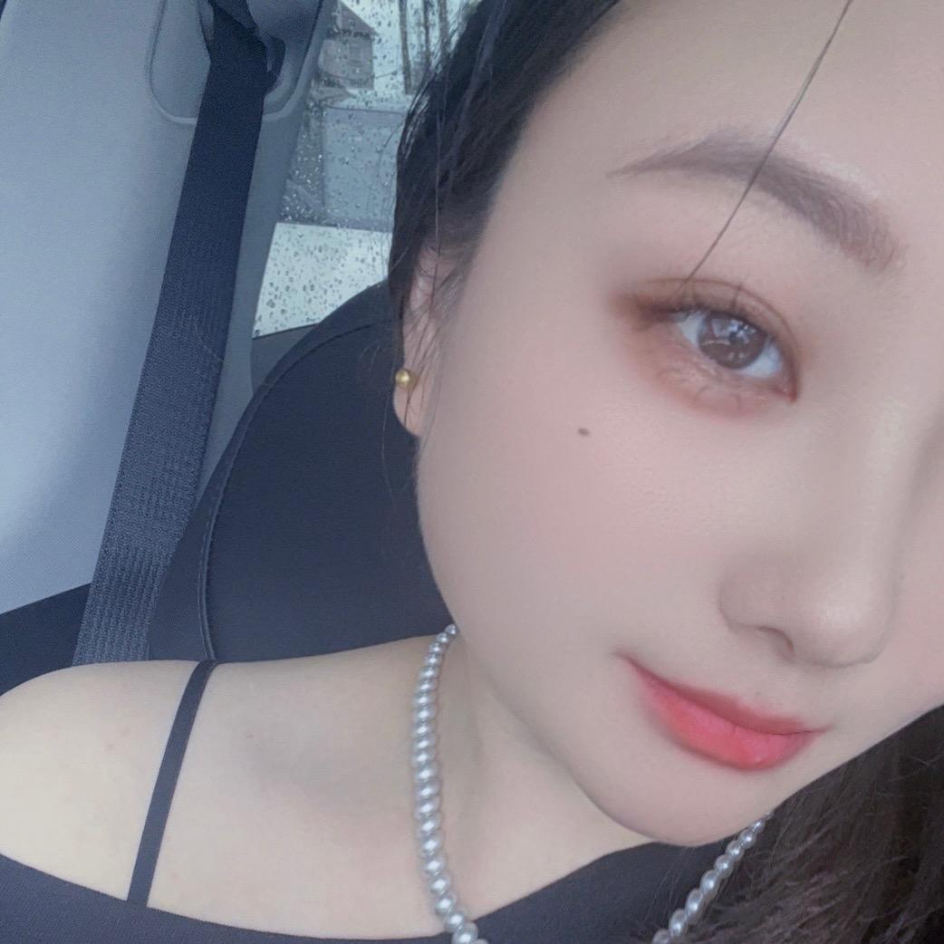 闺蜜欧韩女装（同行远离，谢谢）