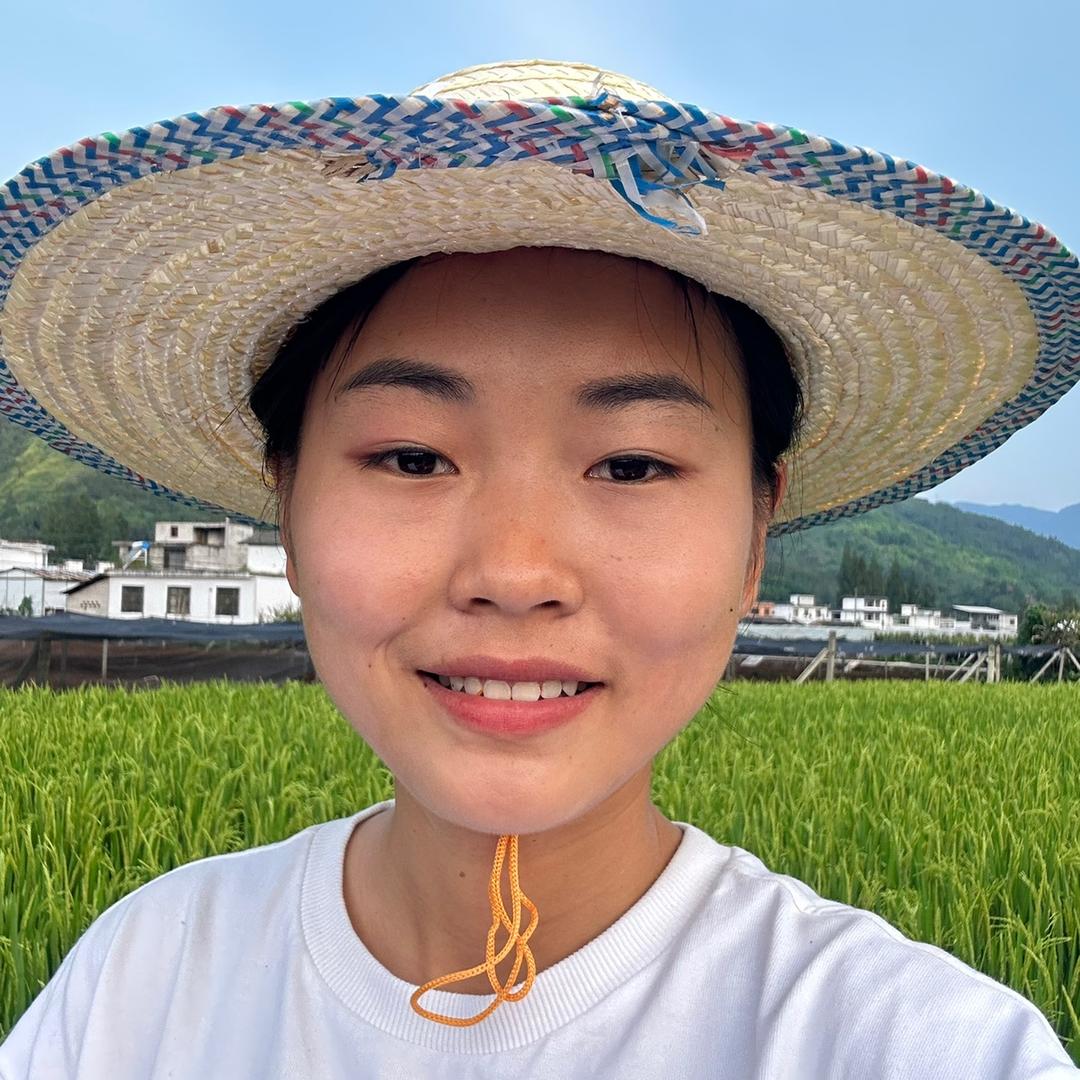 00后新农人杨开心