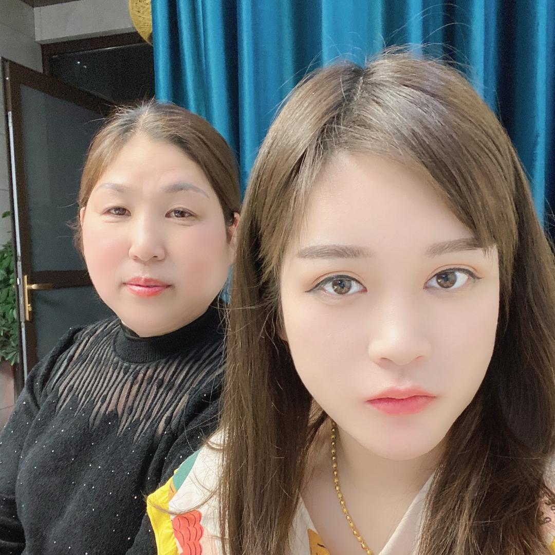 火丹丹和婆婆