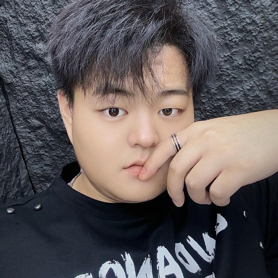 海洋-男士发型设计