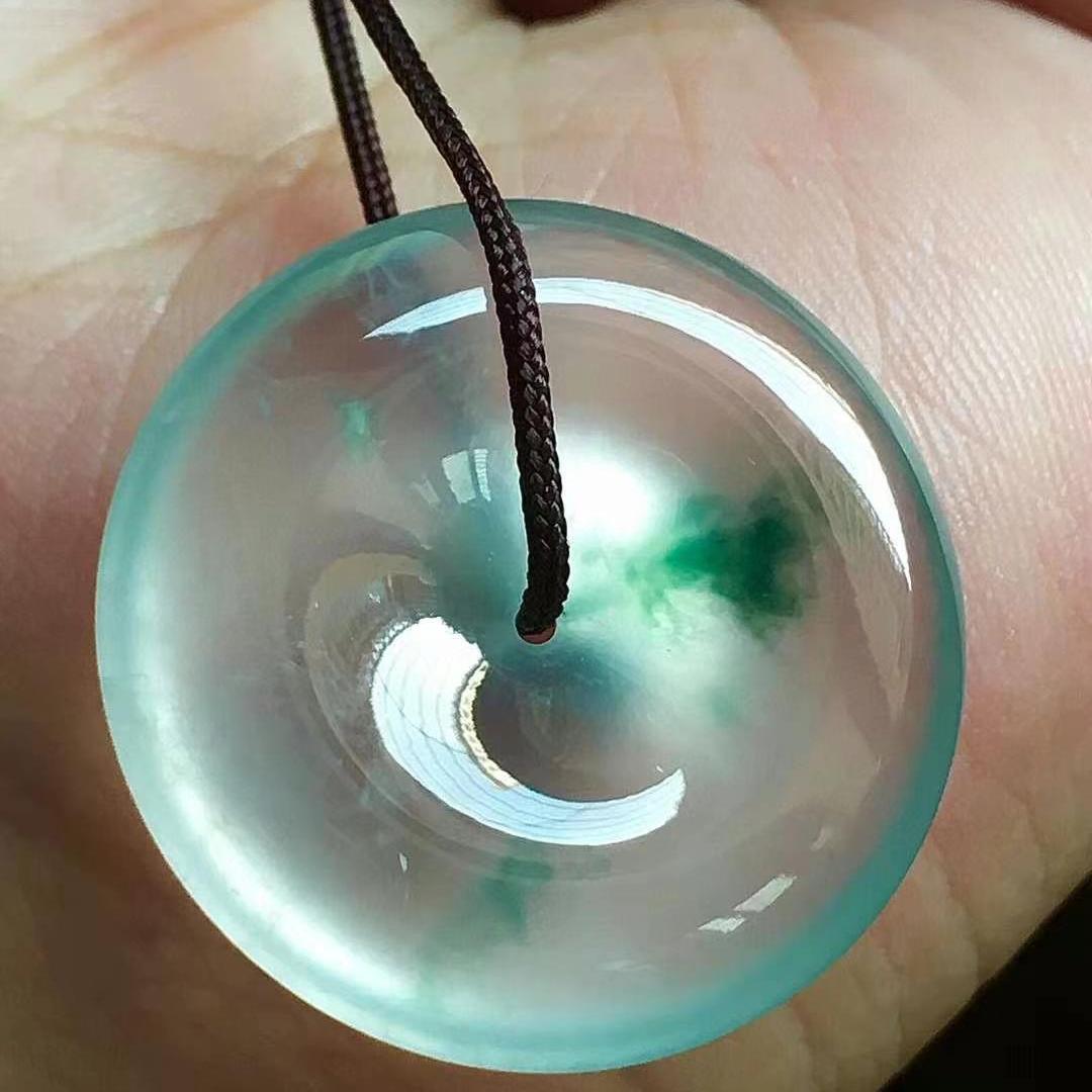 吉航珠宝