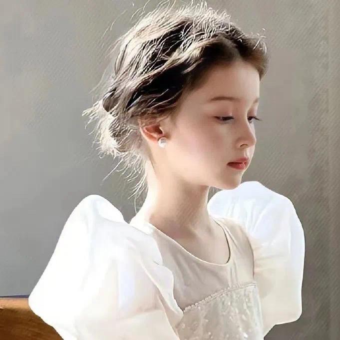 韩依依时尚服饰