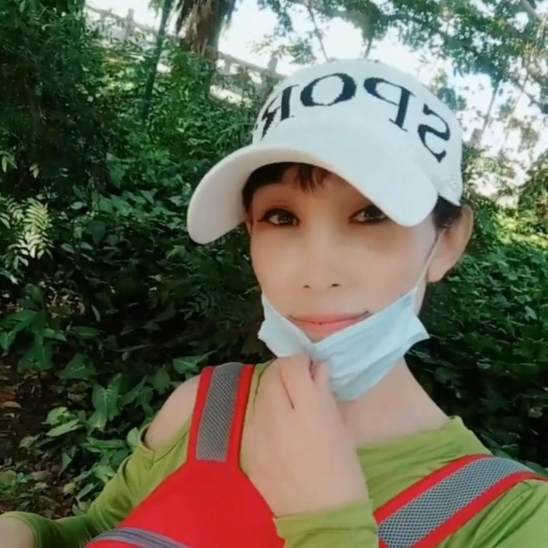 燕子❤️跳舞