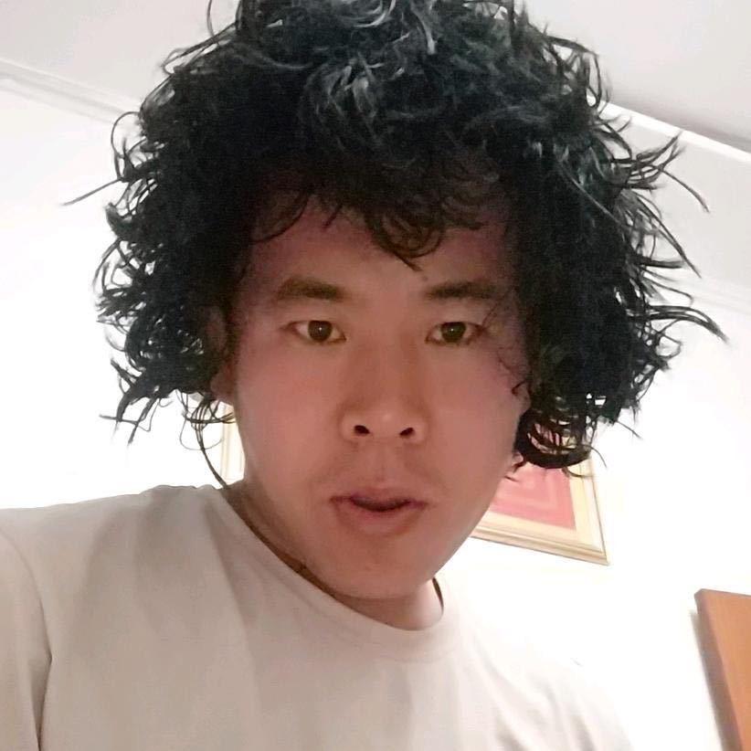 龙弟夫妇（日常生活）