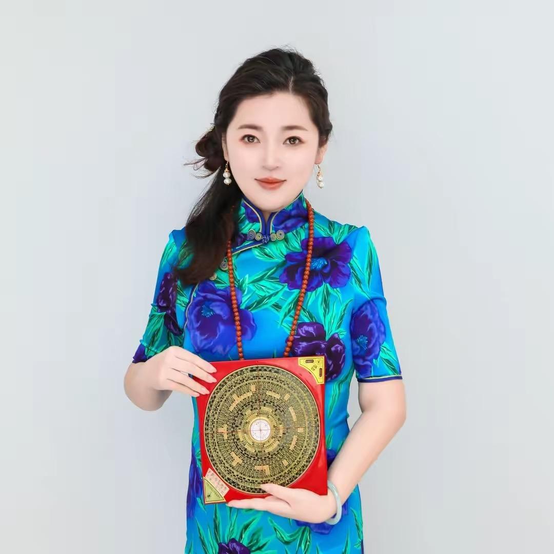 师姐爱易学