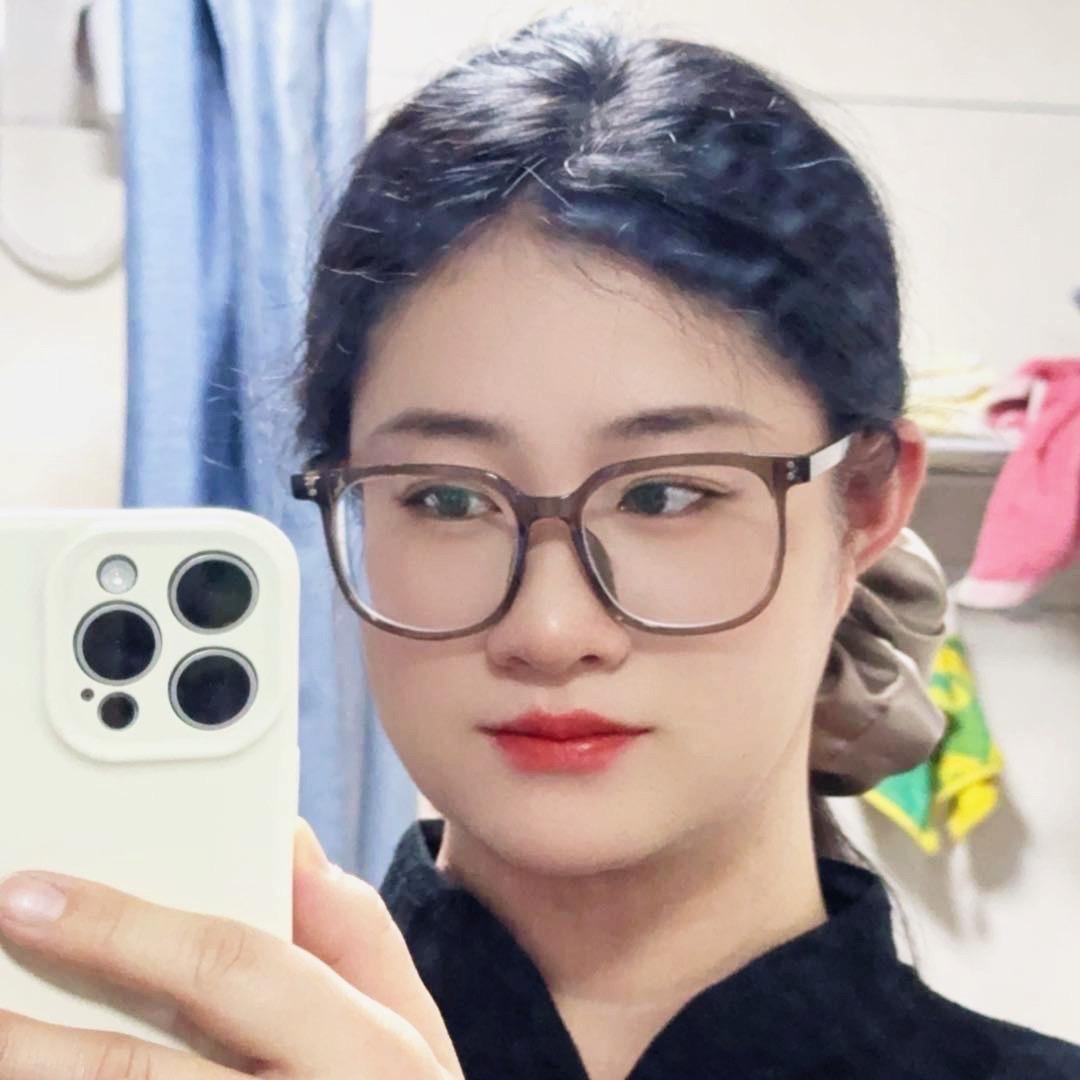深深的珊珊