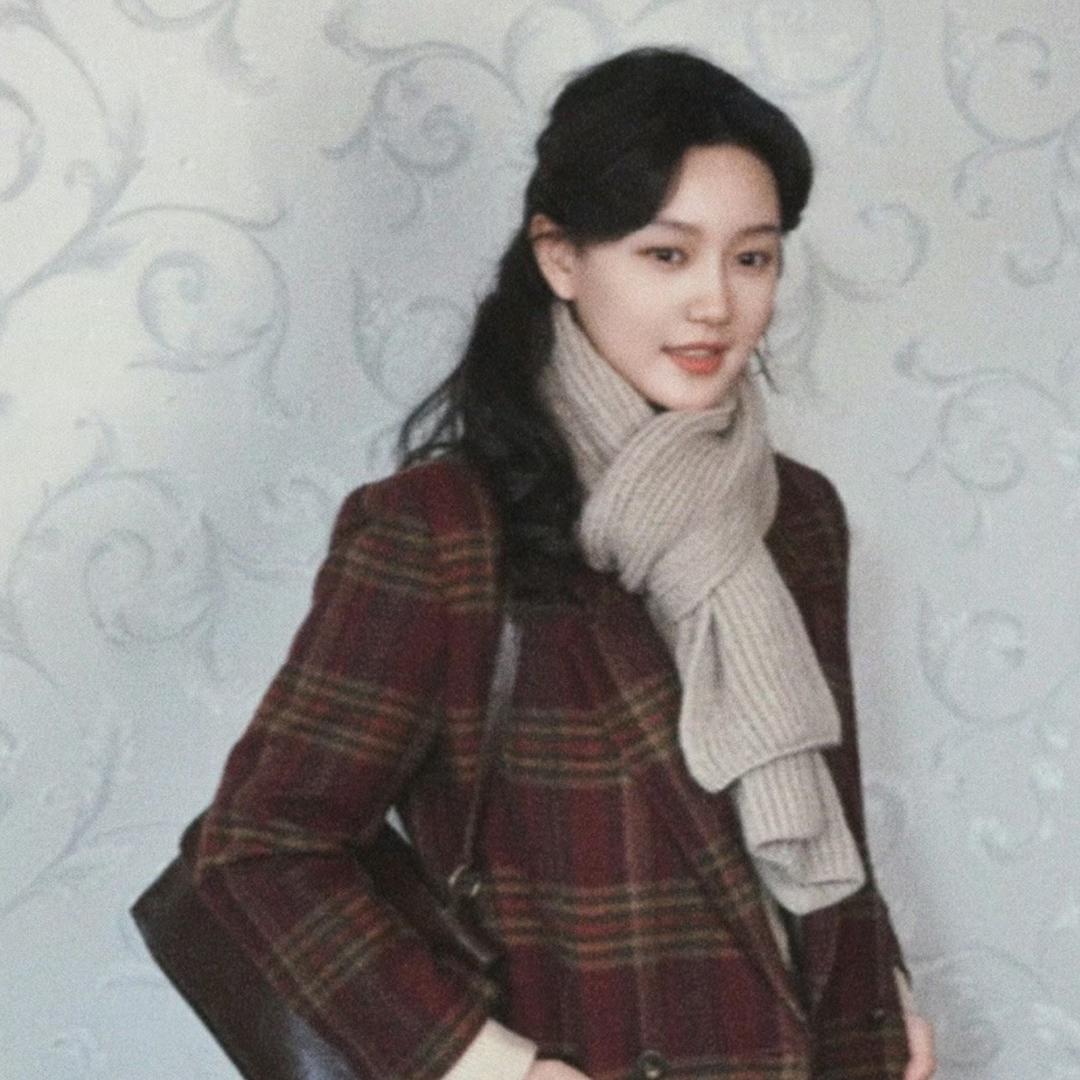 爱笑的小白鸽儿