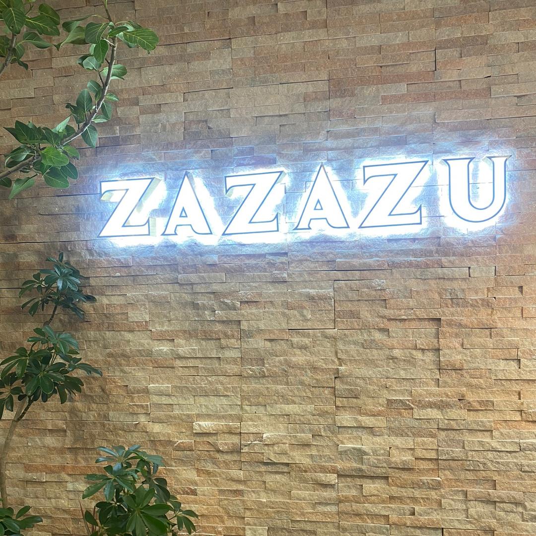 ZAZAZU服装店