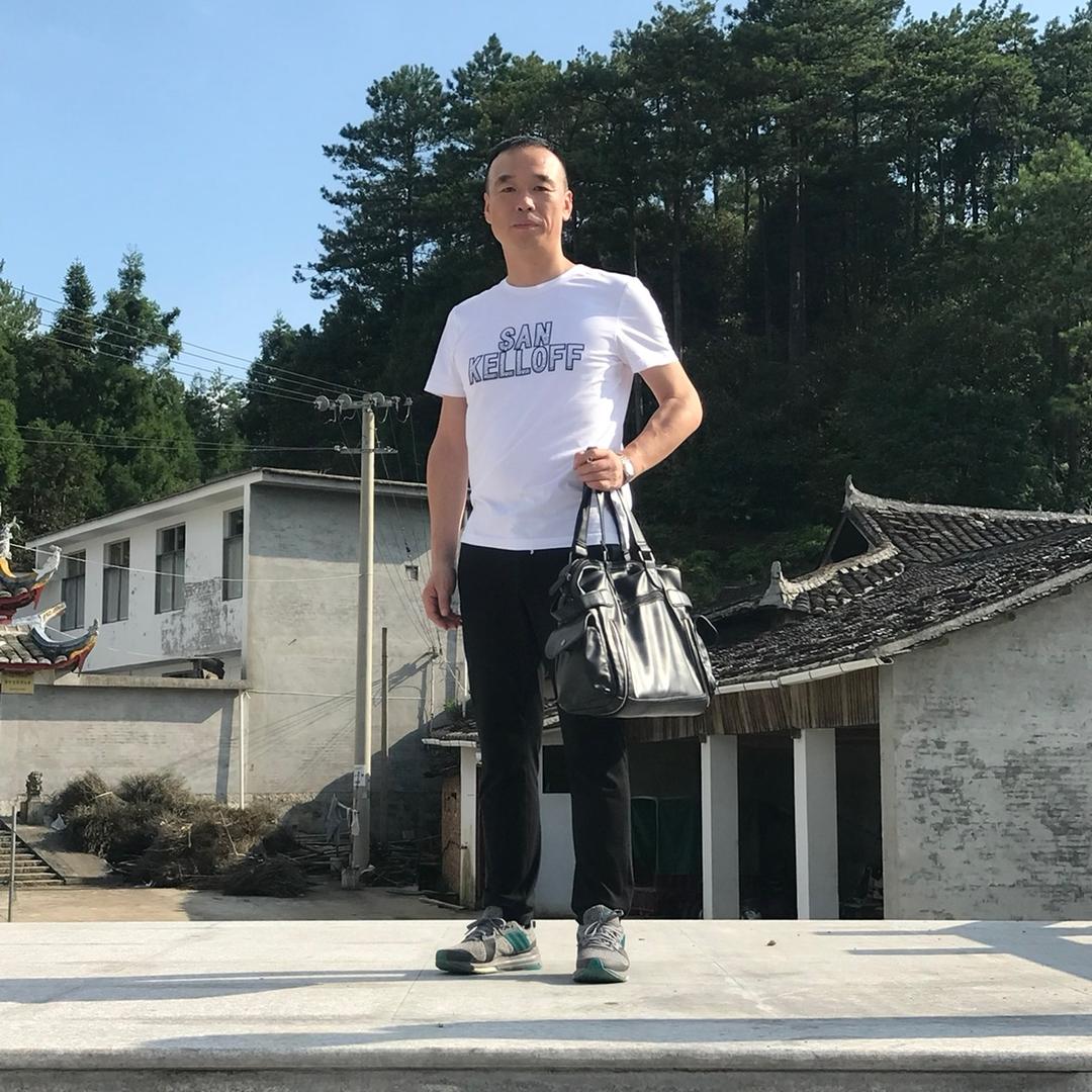 华顺东哥（硅橡胶制品工厂）