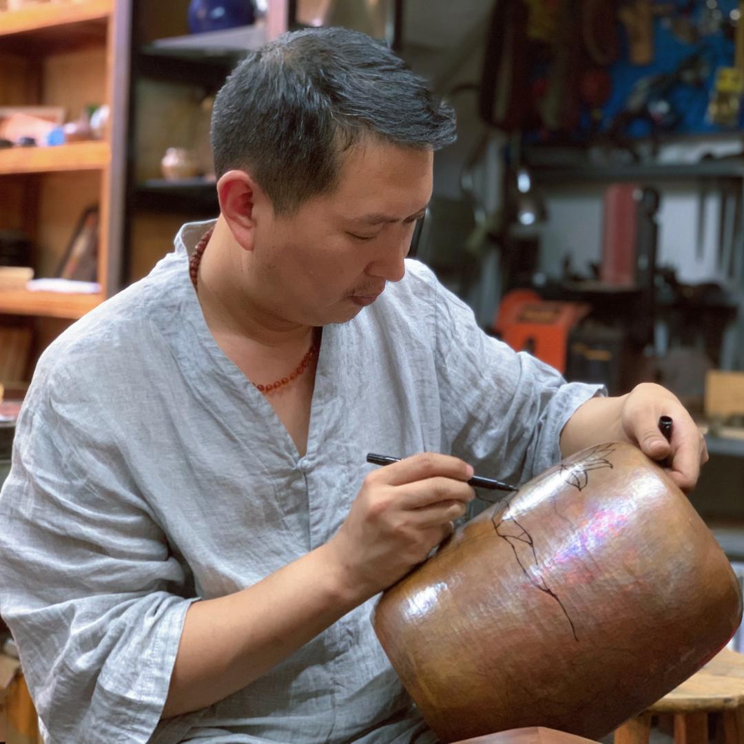 手造金银器朱斌手錾