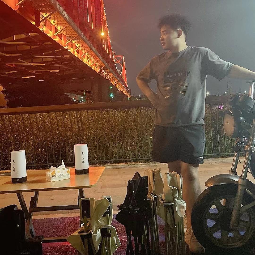 广西阿健  《烤生蚝》