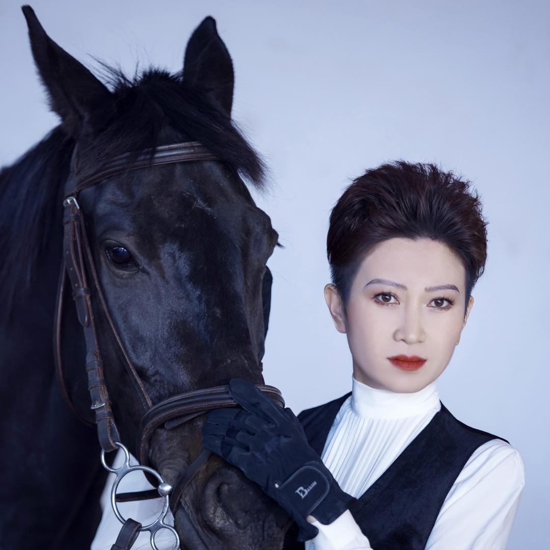 侯雅婕&东川文琦