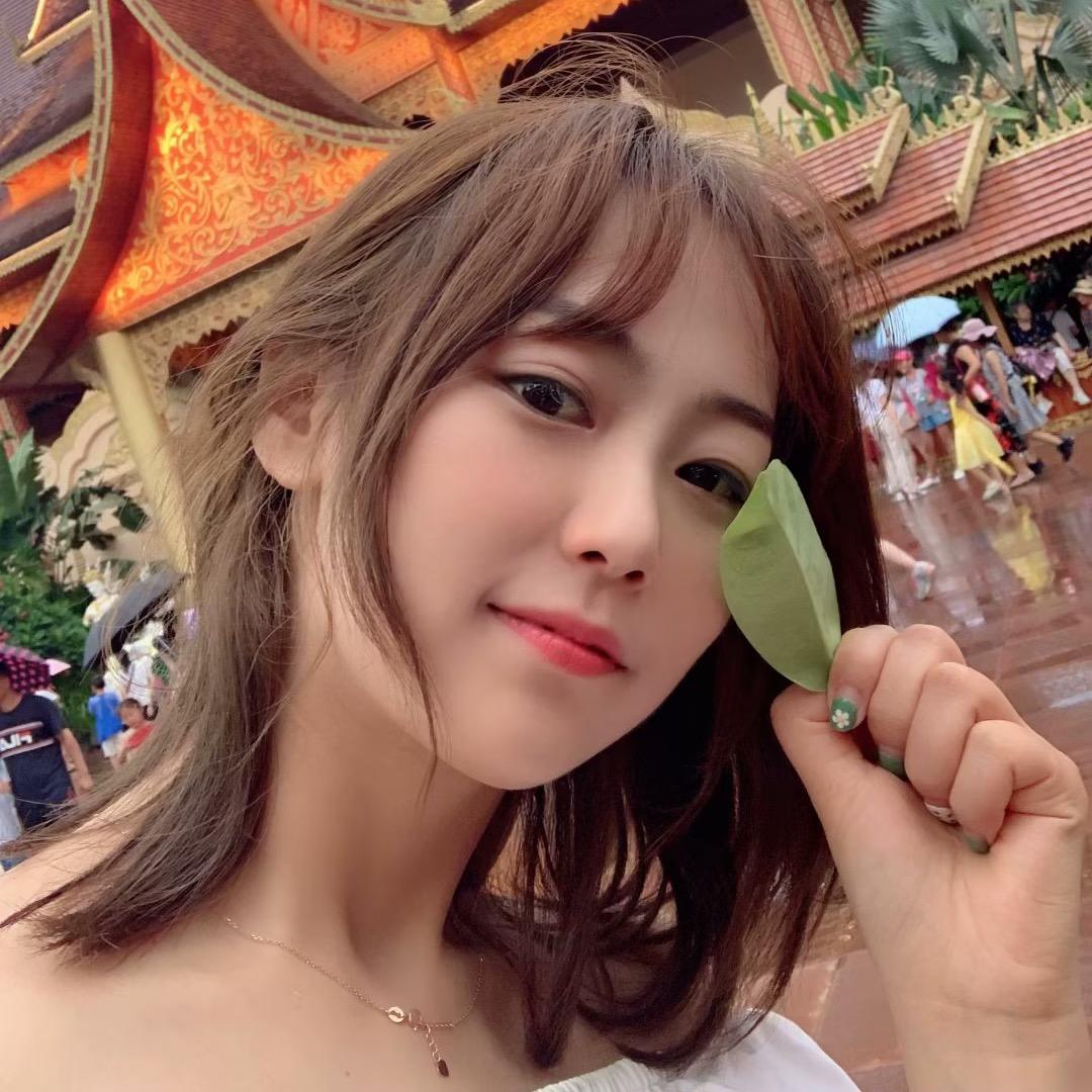 爱吃橙子的花花🍊