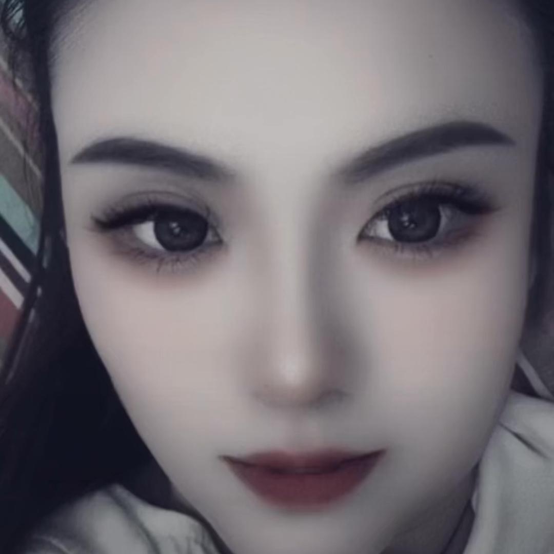 @欣欣美甲美睫