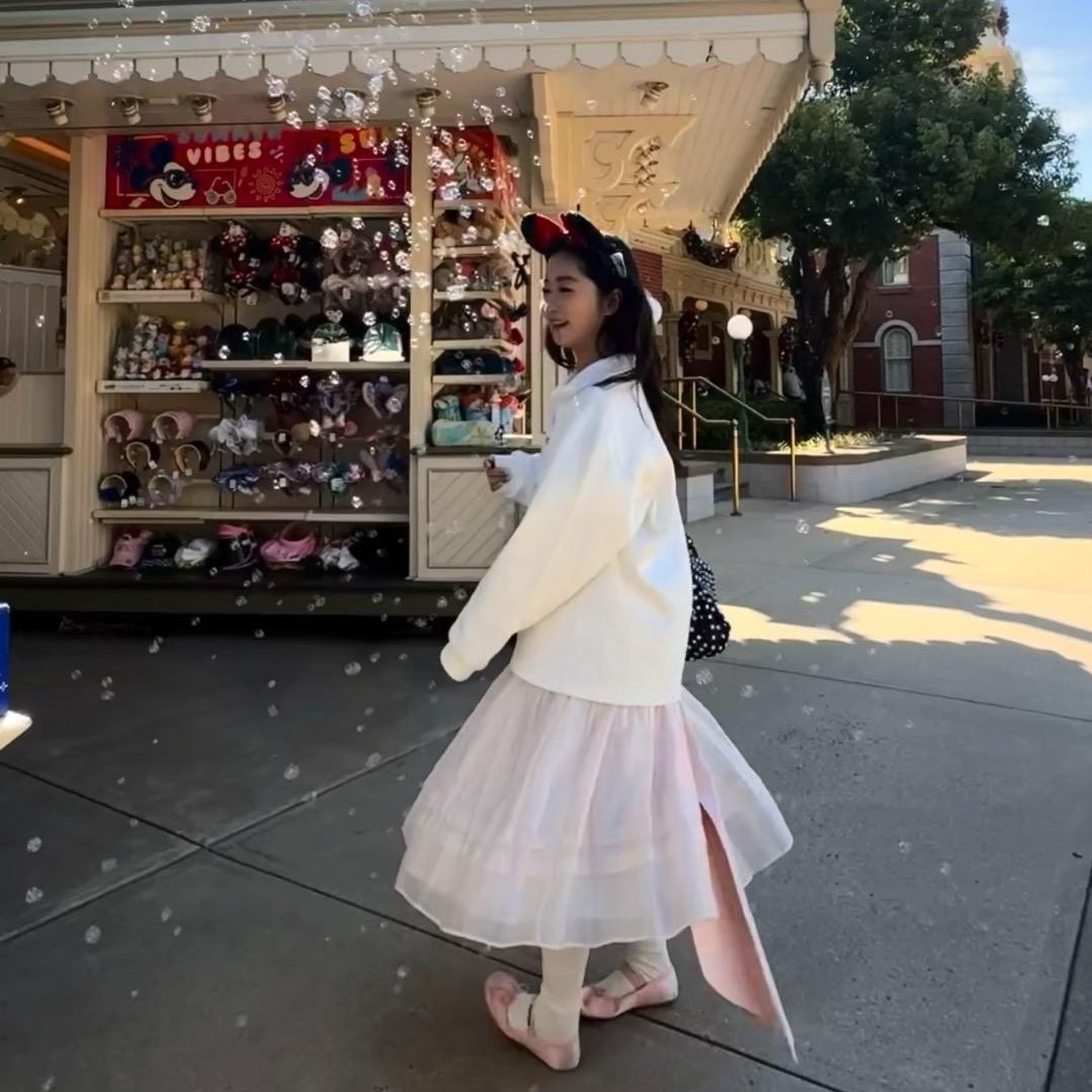 徐茗好是个小女孩🎀