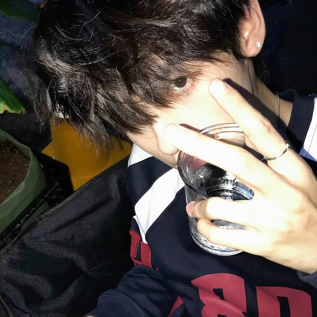 小锐雯ღ