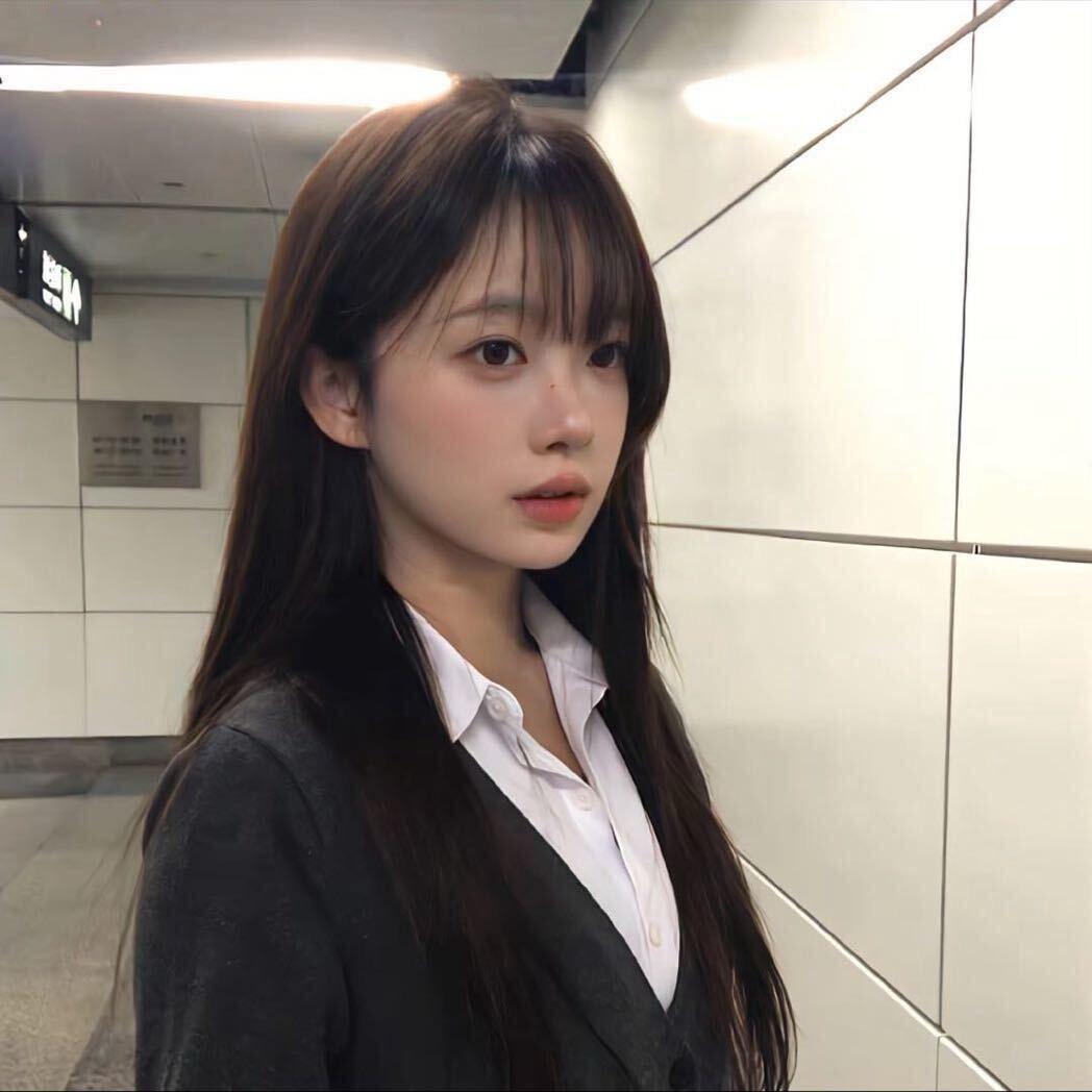 微微^