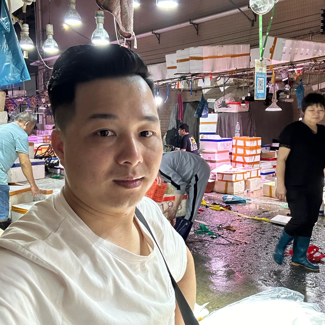 靖哥在东莞卖海鲜