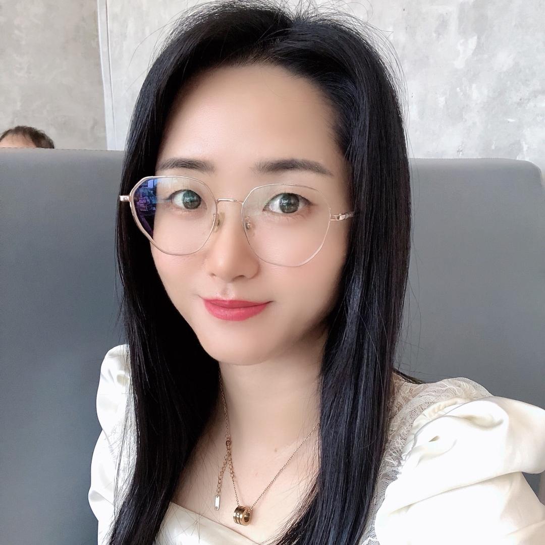 琦琦宝妈的马甲线
