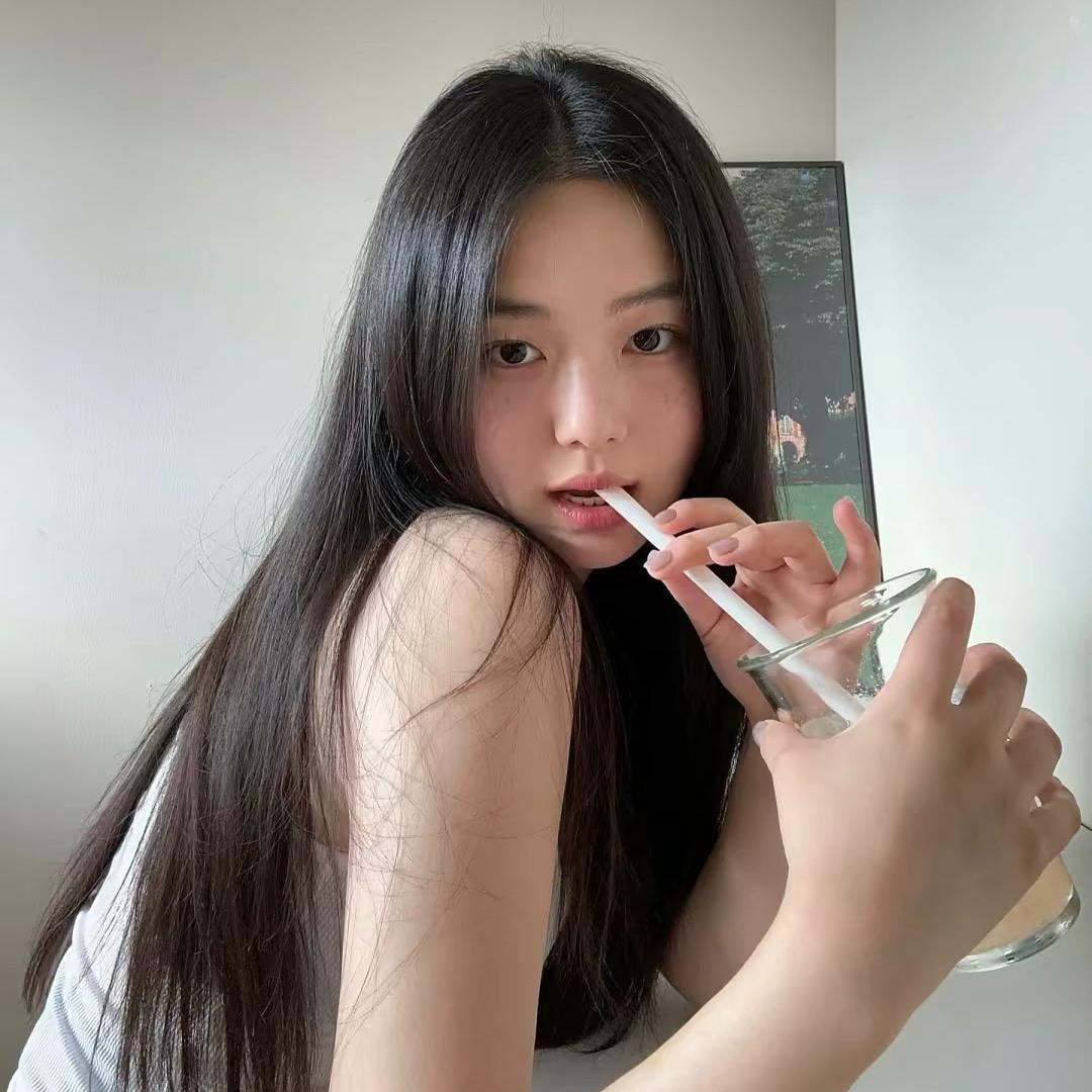 𝒚𝒊𝒊𝒊𝒖