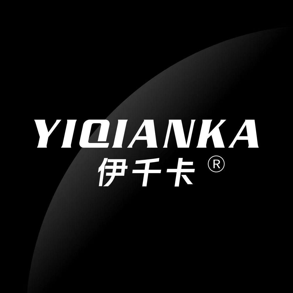 伊千卡服饰
