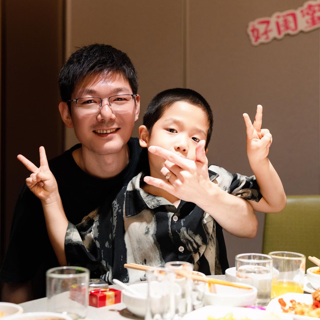 DADA跳舞俱乐部〖咨询预订〗