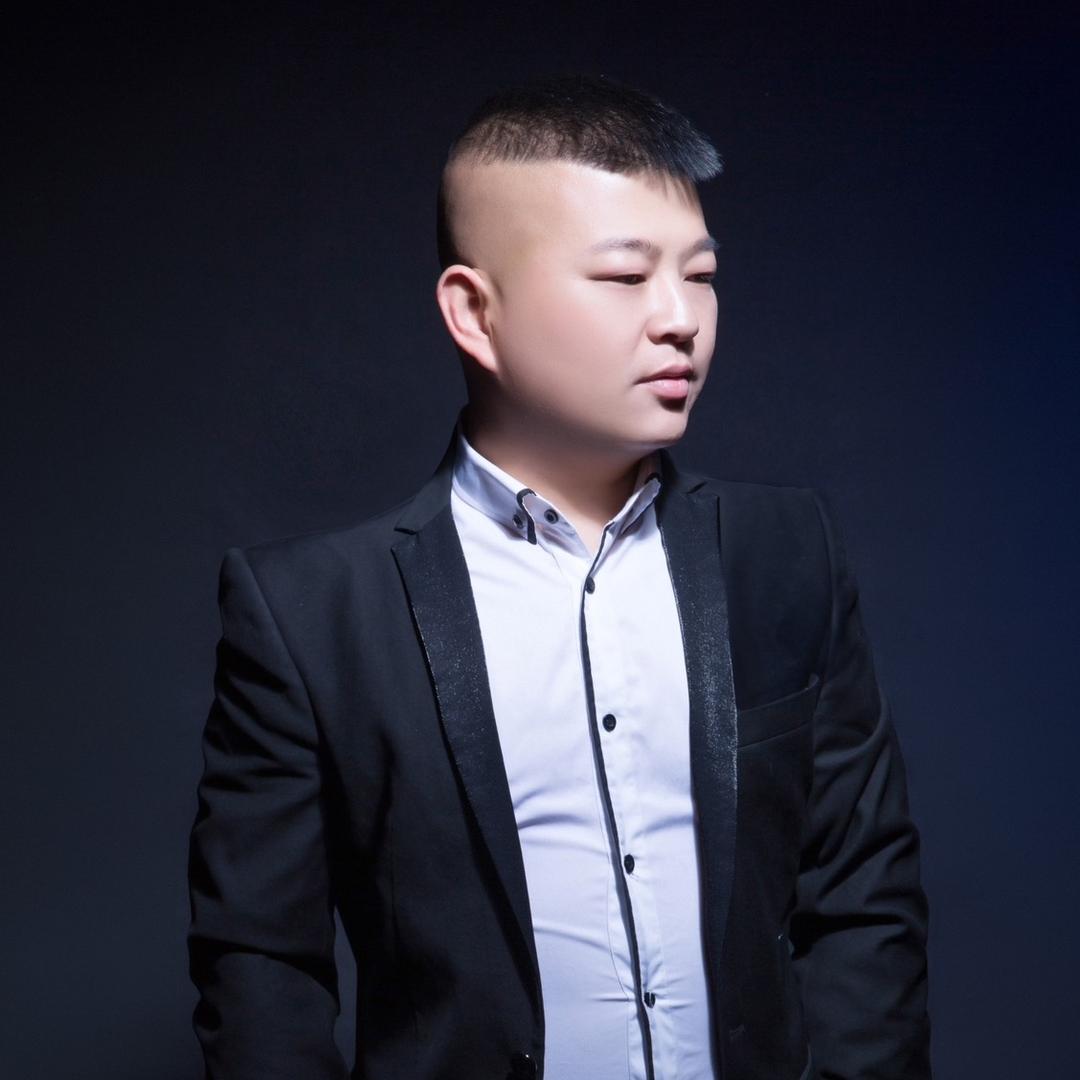 袁林