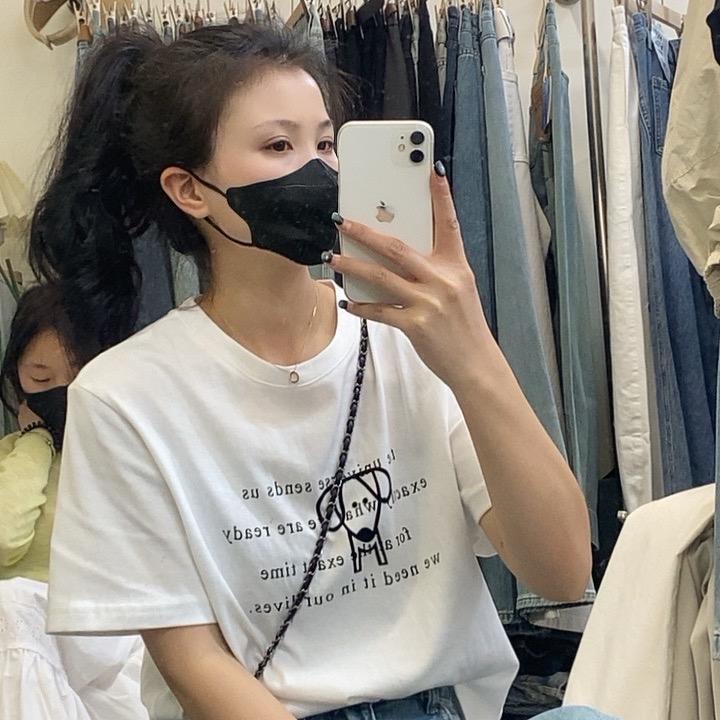 Yuan韩系女装工厂直销