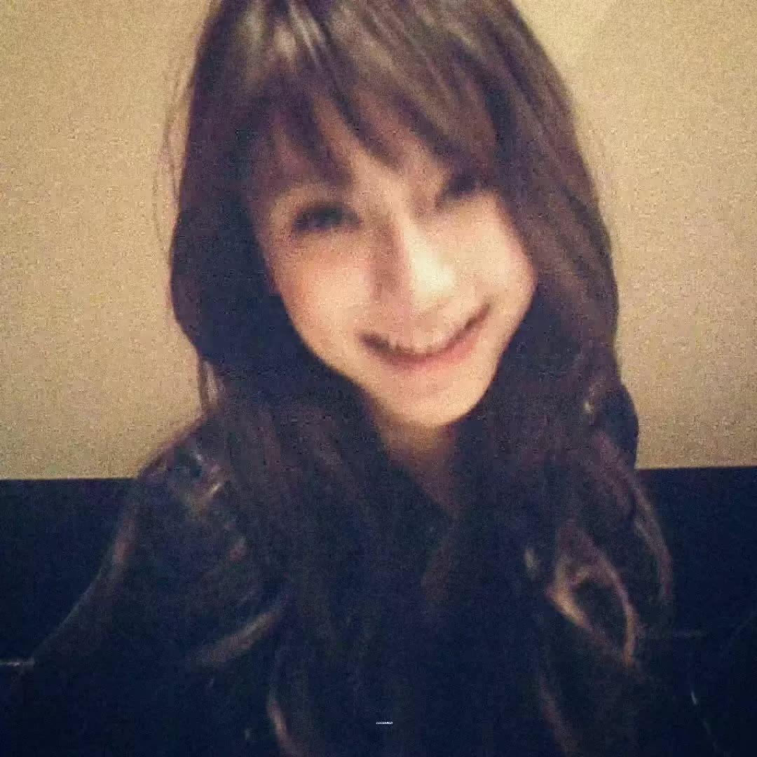小Y^