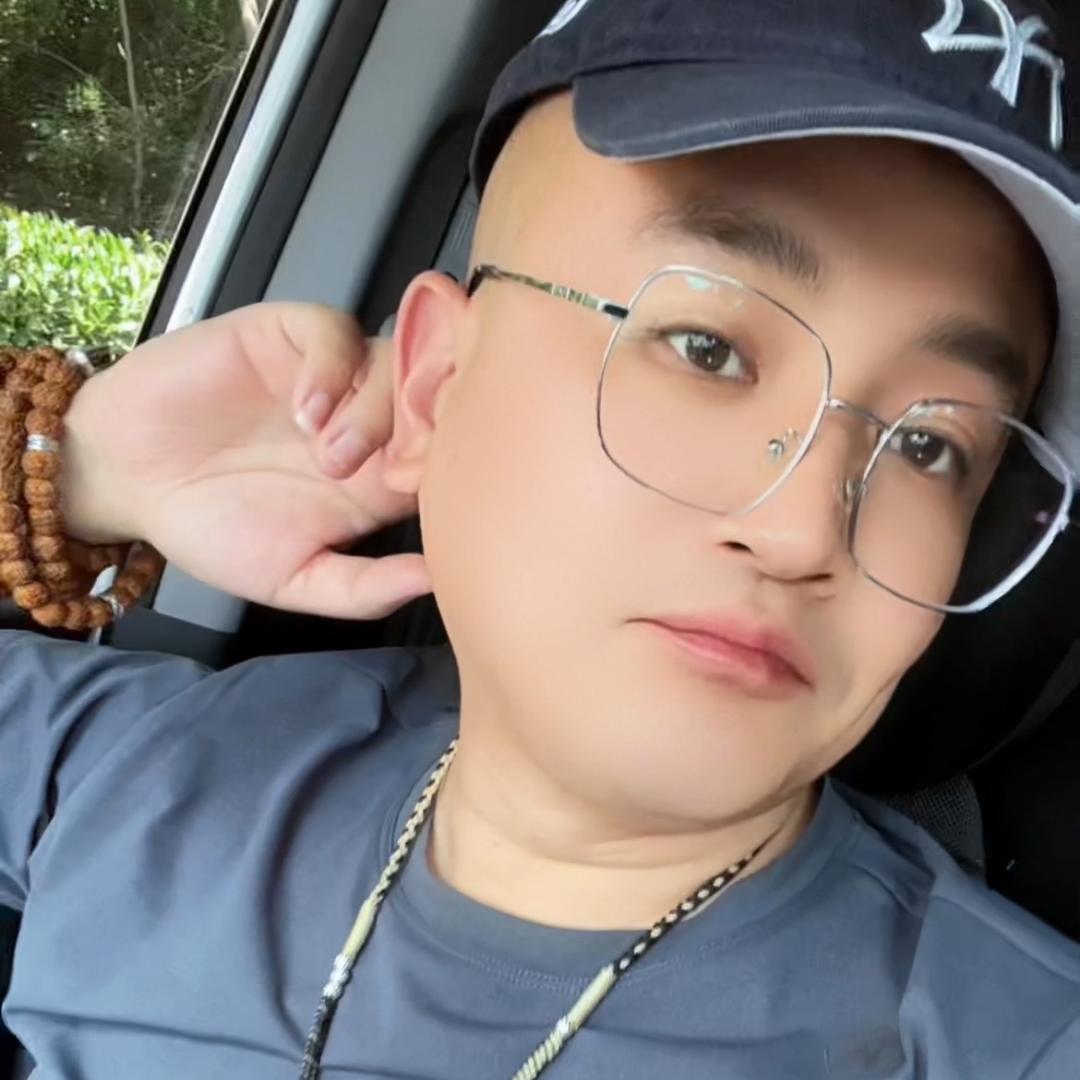 古交宏伟家居建材馆欢迎您