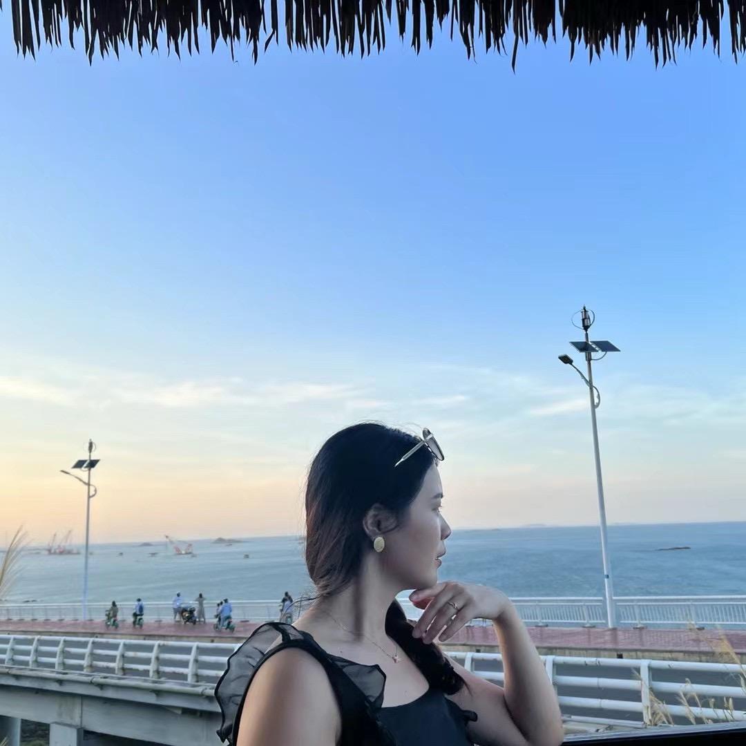 是三小姐吖