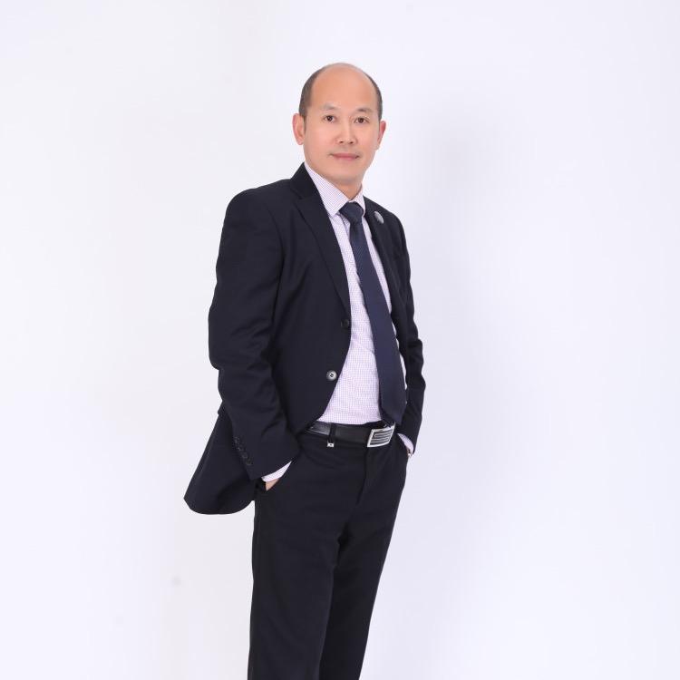 Lawyer……李瑶
