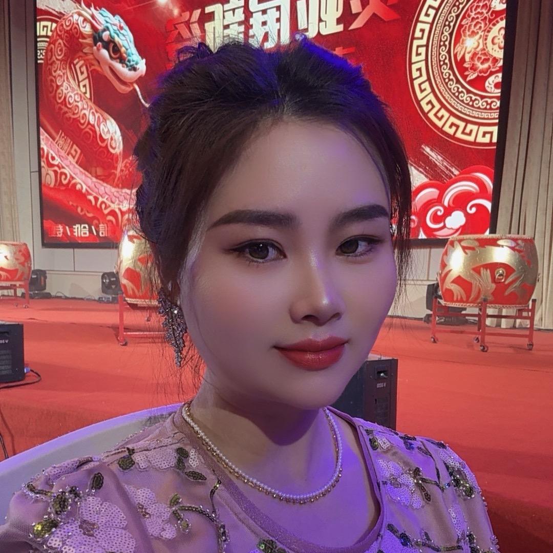 富婆朱火火