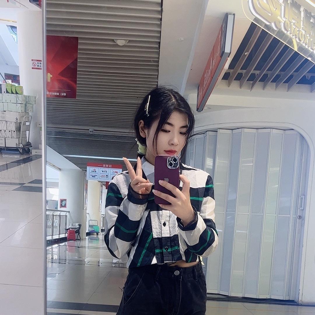 卖了个鲜花