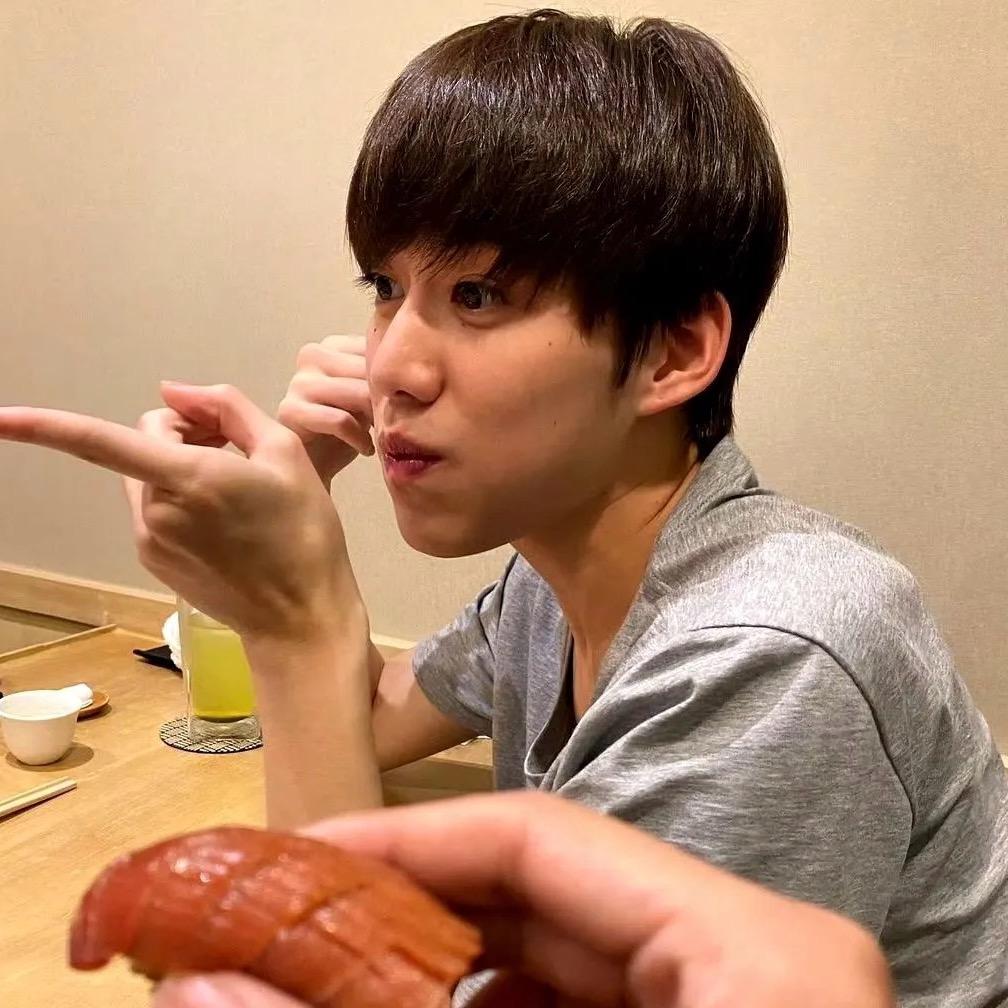 栀栀𝙁𝙖𝙡𝙨𝙚