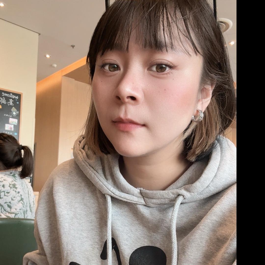 苗苗，
