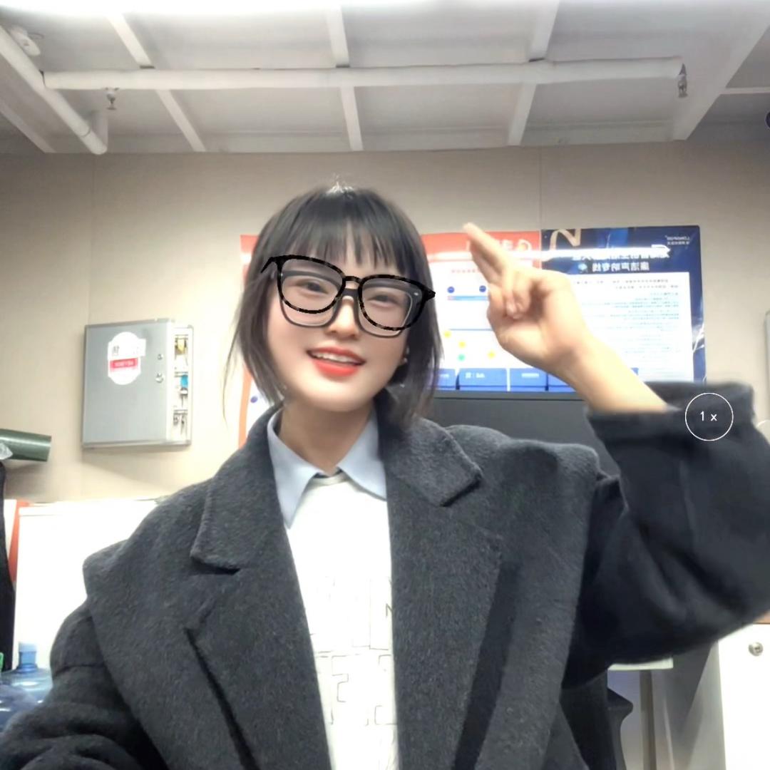 *龙*湖*物业租售中心常小常