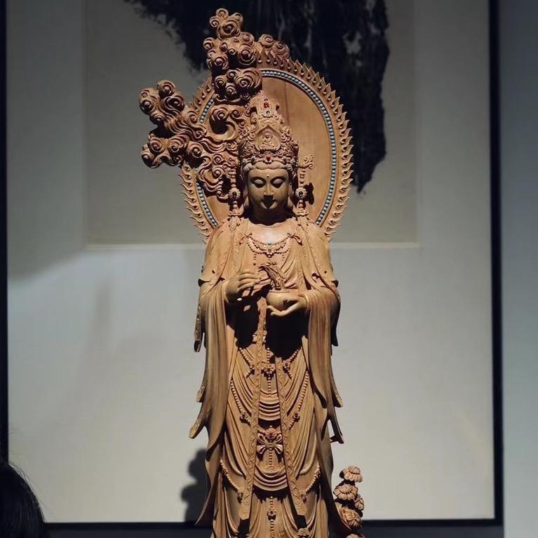 一木传世根雕艺术馆