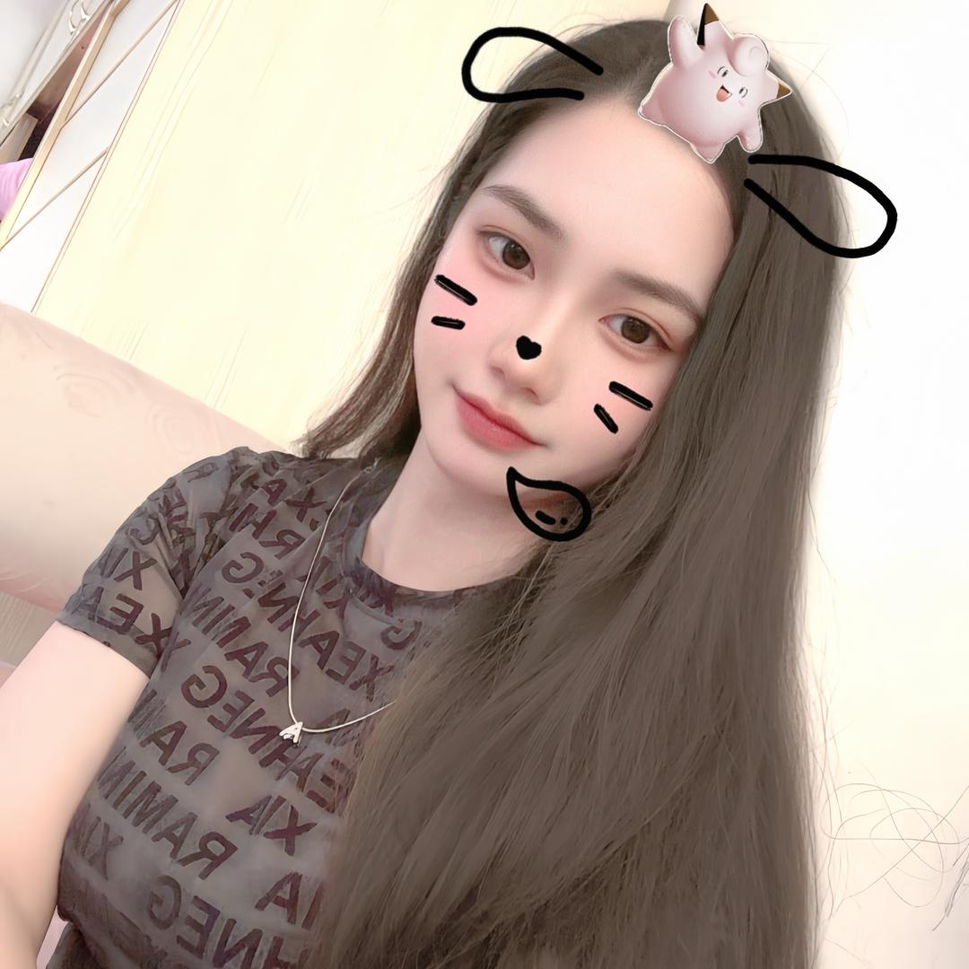 小露👑