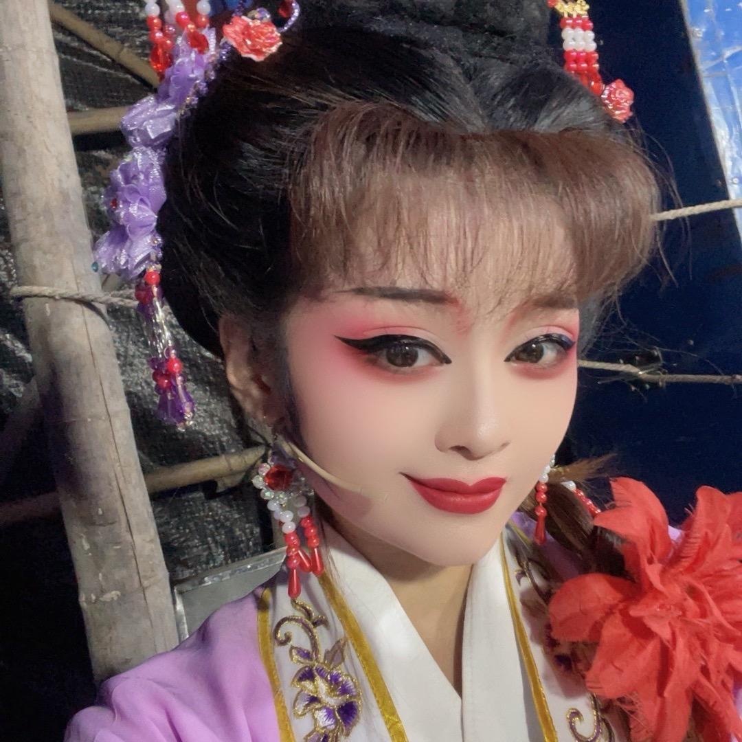 薇薇～酱