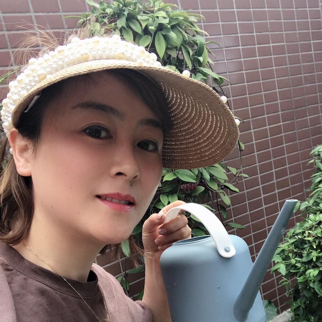 芳芳姐