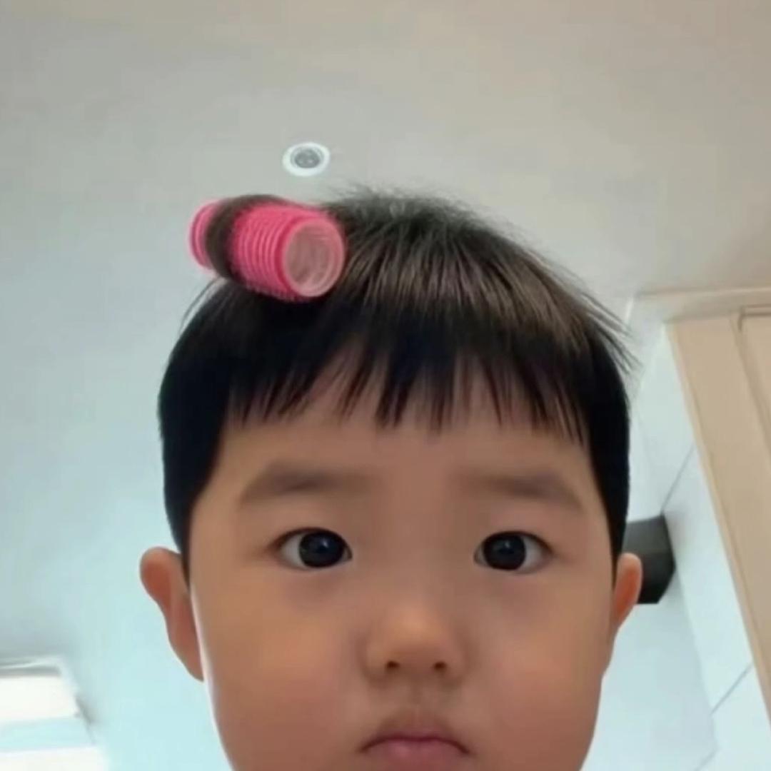 世本常态头像
