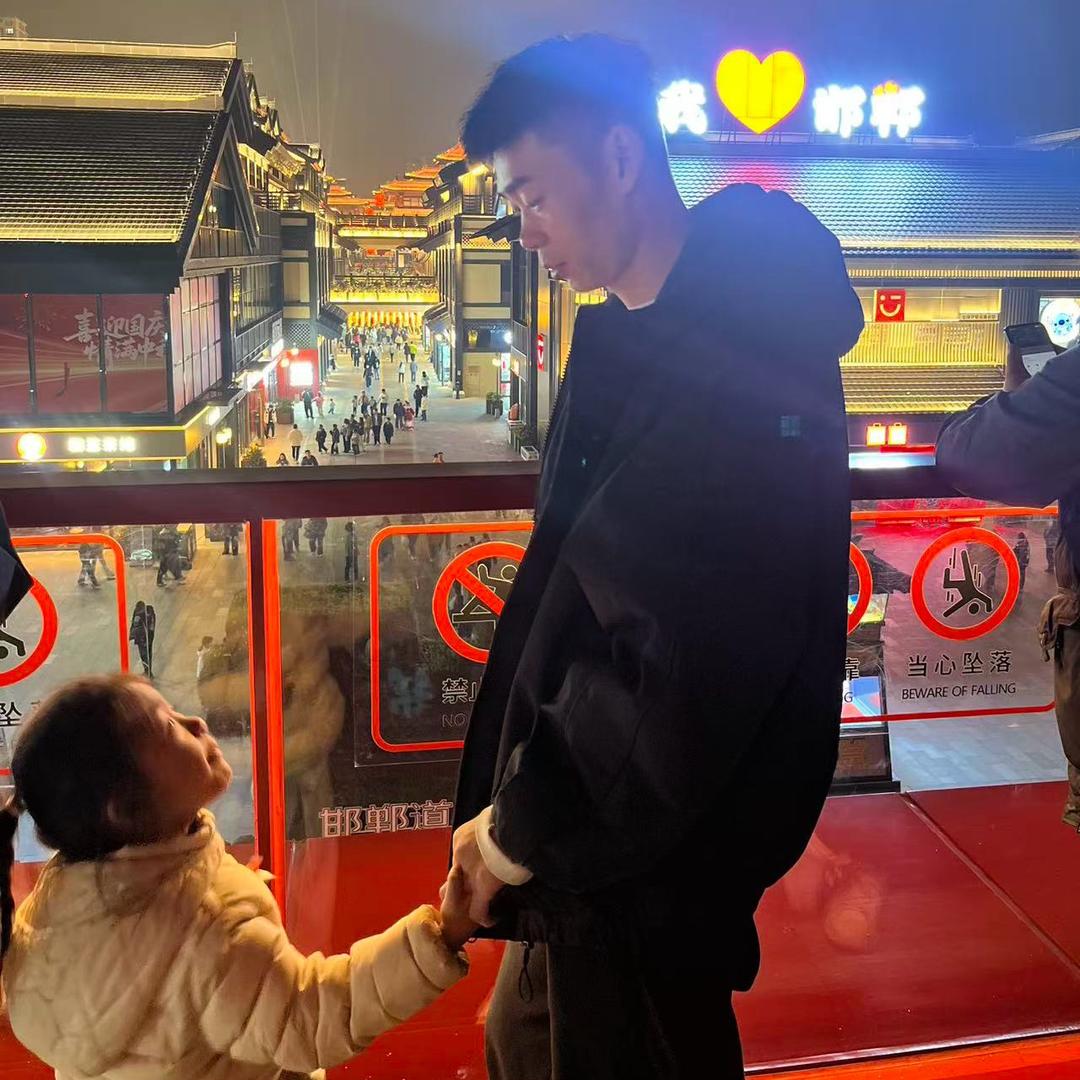 会理发的小飞