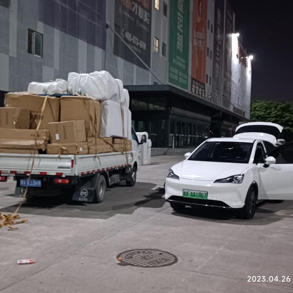 郑州办公家具安装售后团队。