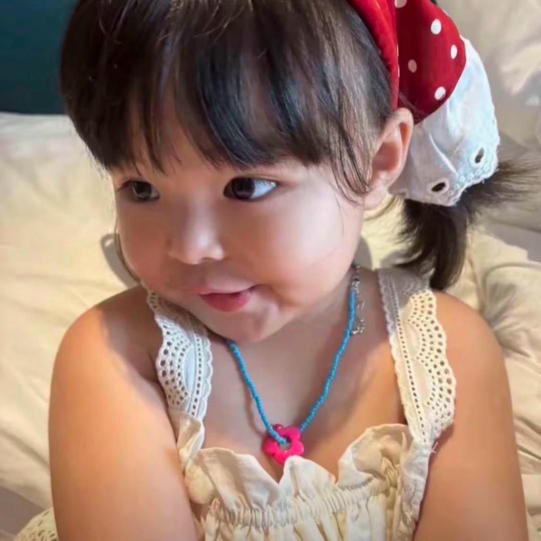 拥有多多的周周