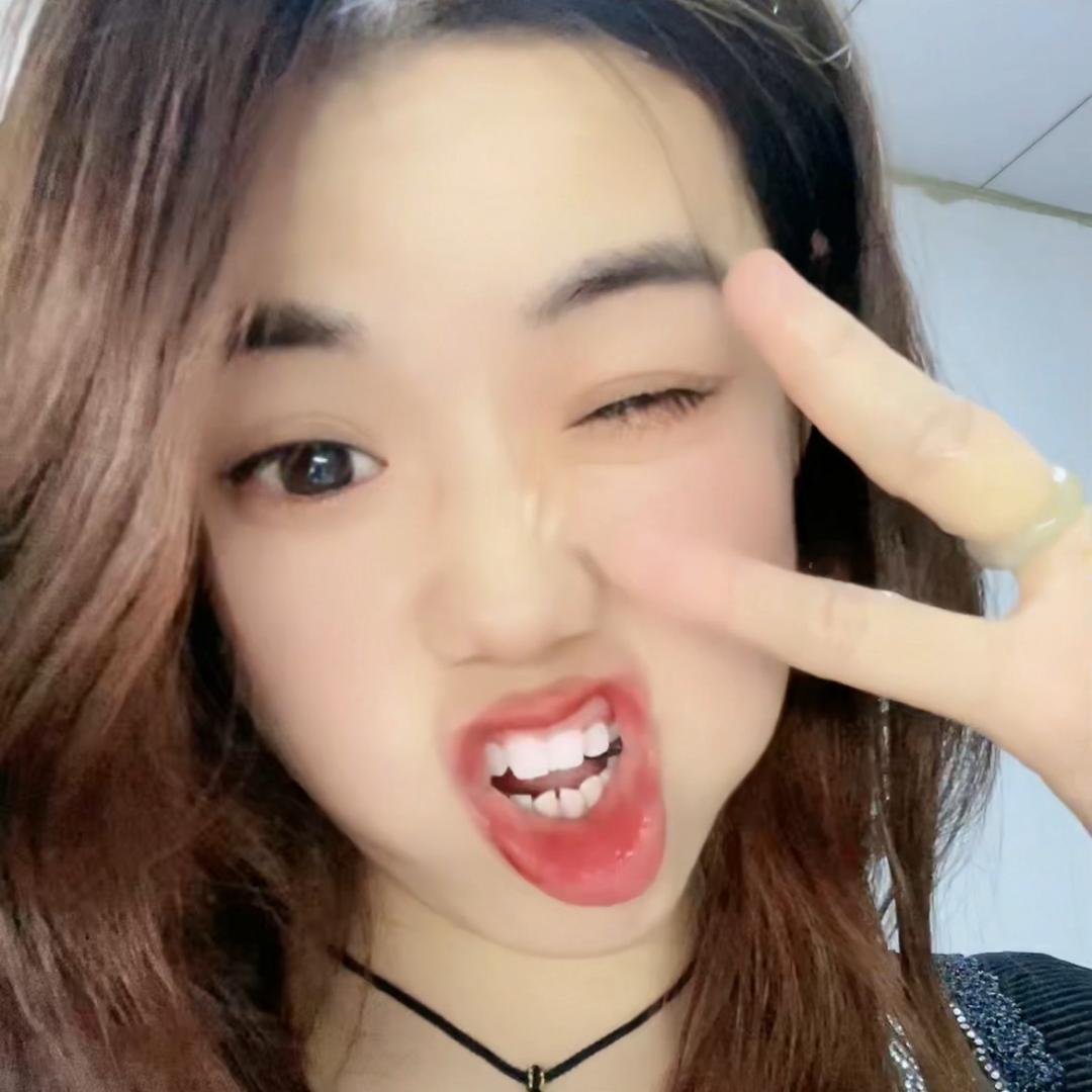 苏小贝.
