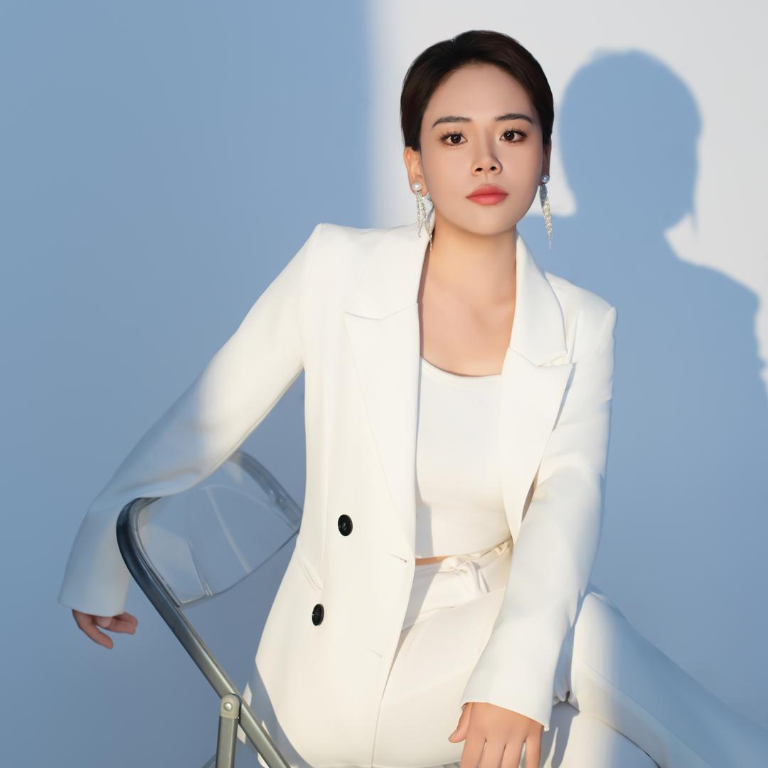赤峰曲线部落形体管理（杨）