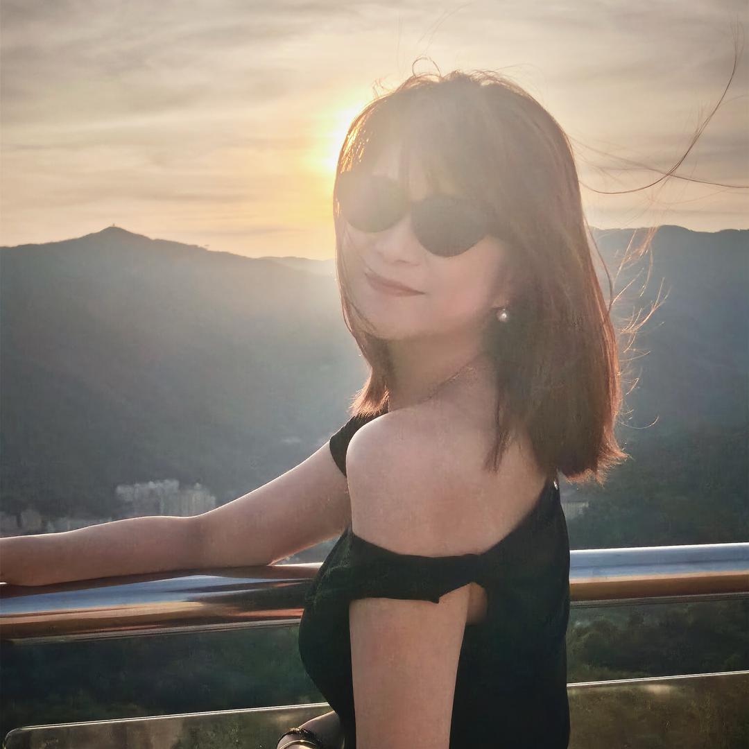 ❤︎❤︎┅薇薇的薇