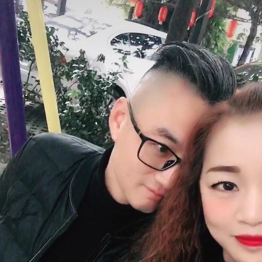 成都鑫海二手面包车（基哥）